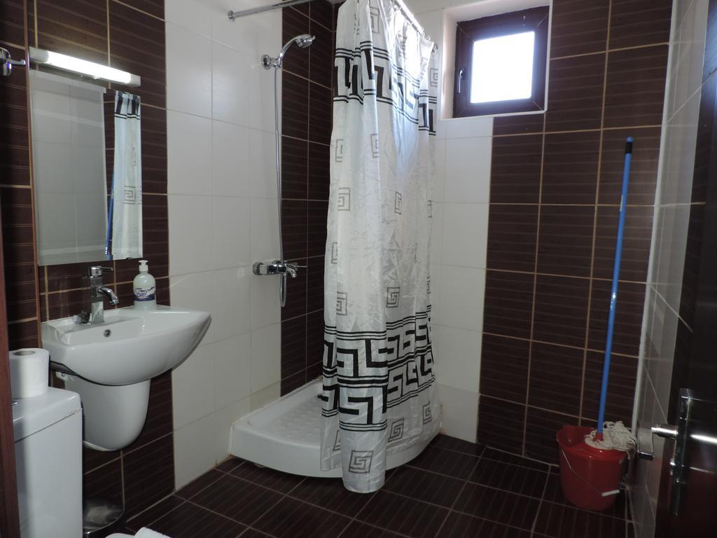 Gondola Apartments & Suites Bansko Room photo