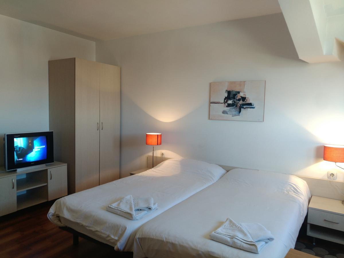 Gondola Apartments & Suites Bansko Exterior photo